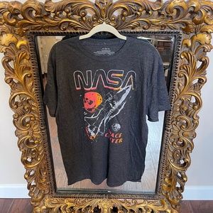 BELK Black Nasa T-shirt Men Size  XL